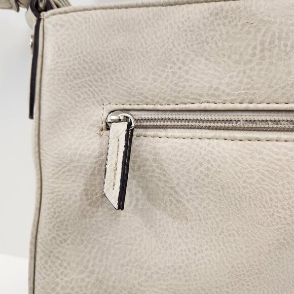 Roots Canada Leather Crossbody Bag - Picture 8 of 16
